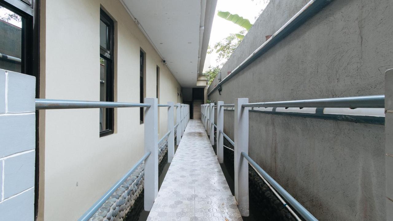 Reddoorz Plus Bienvenido Boarding House Las Pinas Weekly Stay Bagian luar foto